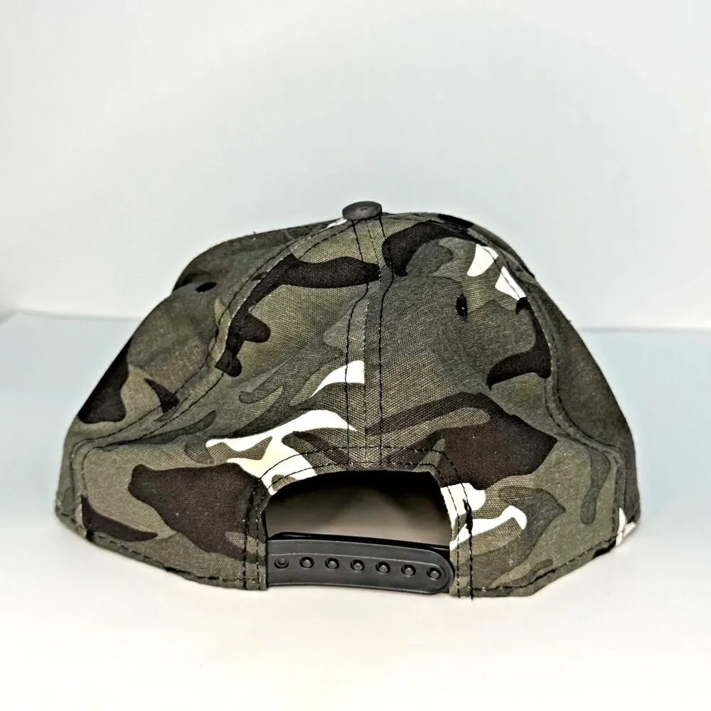 New Era 9Fifty NY Yankees Camo Snapback Hat Black Logo Suede Brim MLB Cap